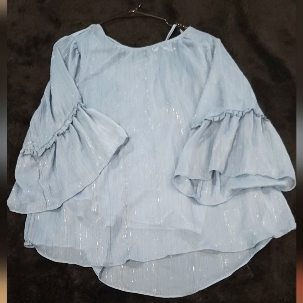 Lauren Conrad XL Blue Flowy Top
